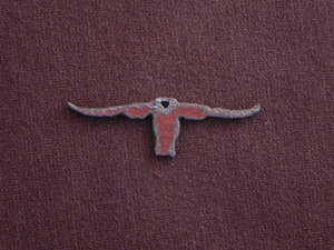 Rusted Iron Medium Longhorn Pendant