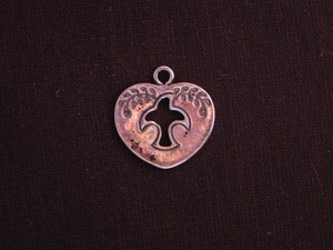 Charm Silver Colored Heart With Dove